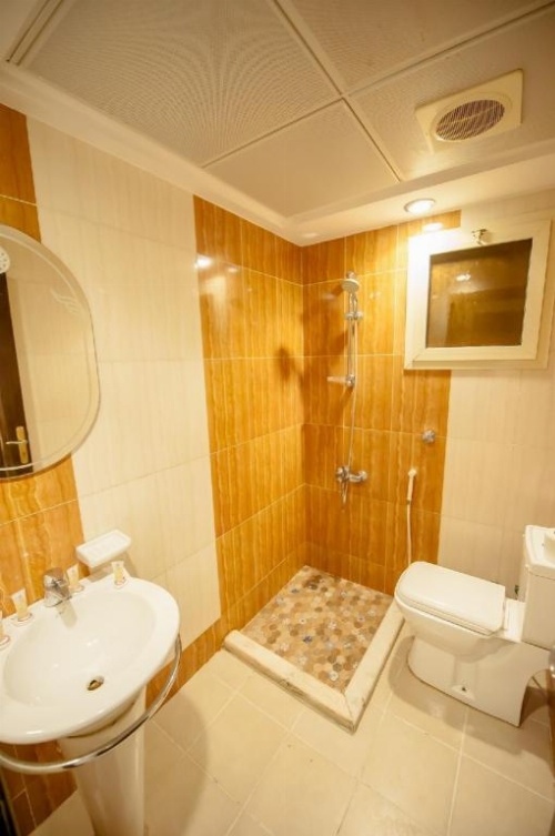 Sadan Plaza Hotel image 18